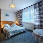 Homestay Cyprys - I Z Aneksami - Centrum