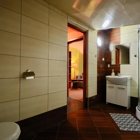 Homestay Cyprys - I Z Aneksami - Centrum